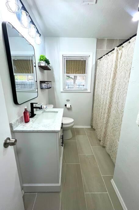Spacious Lawton Escape With Game Room Near Fort Sill Sleeps 6 エクステリア 写真
